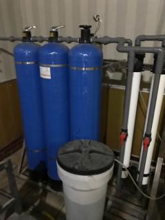 工廠轉(zhuǎn)讓玻璃水生產(chǎn)線